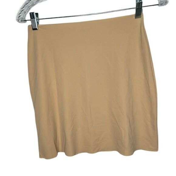 Commando Nude/Beige Control Compression Skirt. Size Small. - Picture 1 of 5